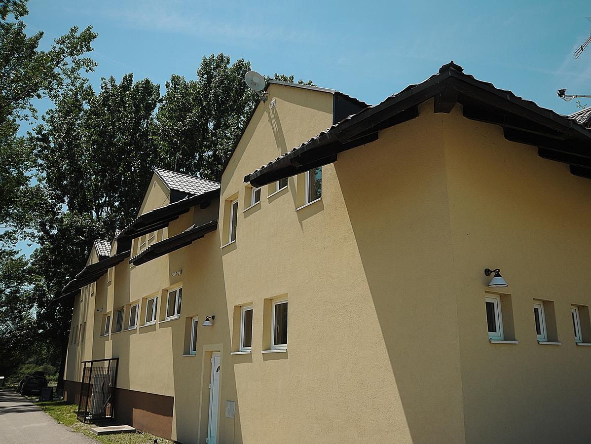 B&B Bela Vrba Backo Novo Selo エクステリア 写真